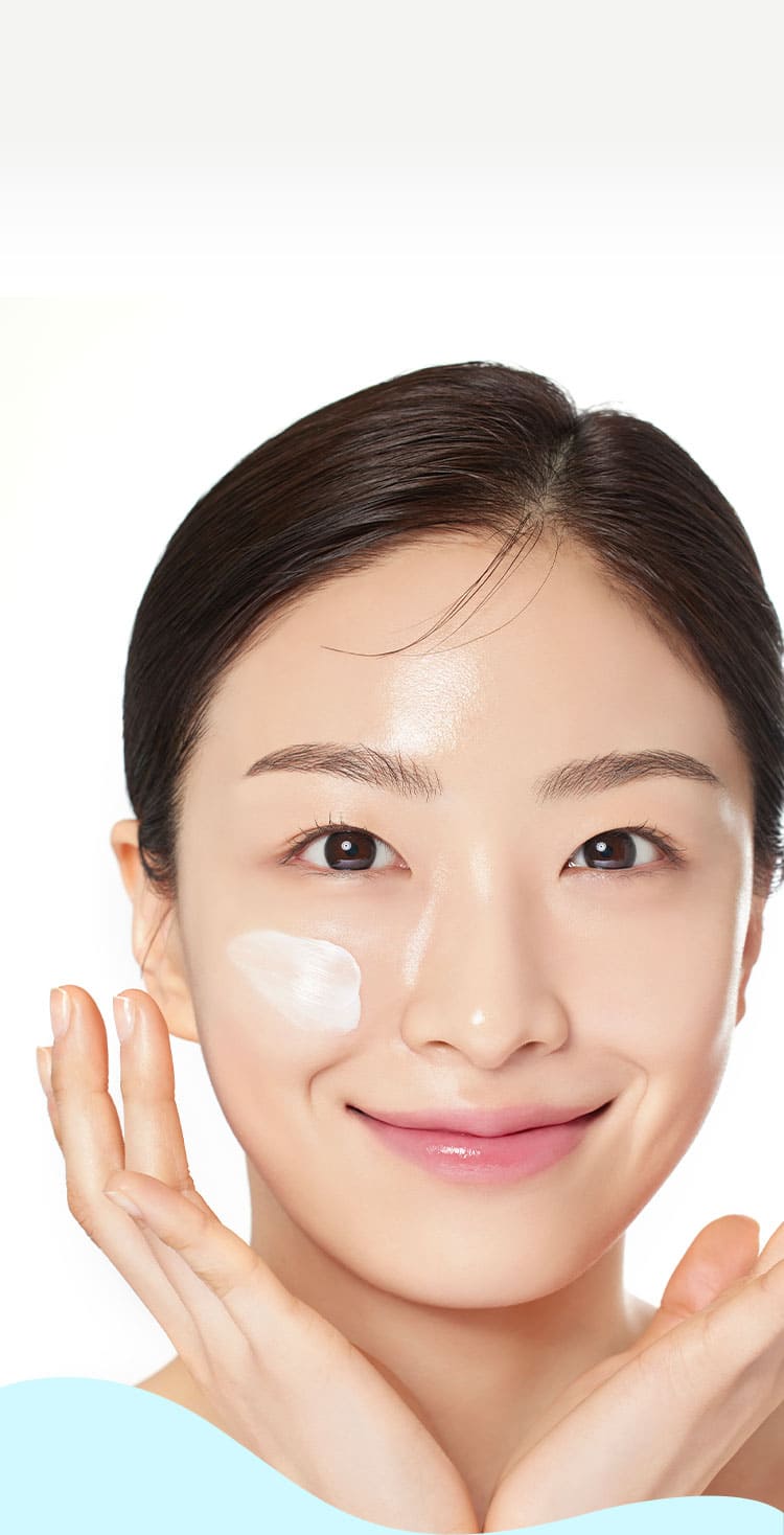 플로라 글로우 로즈 스무딩 크림 모델